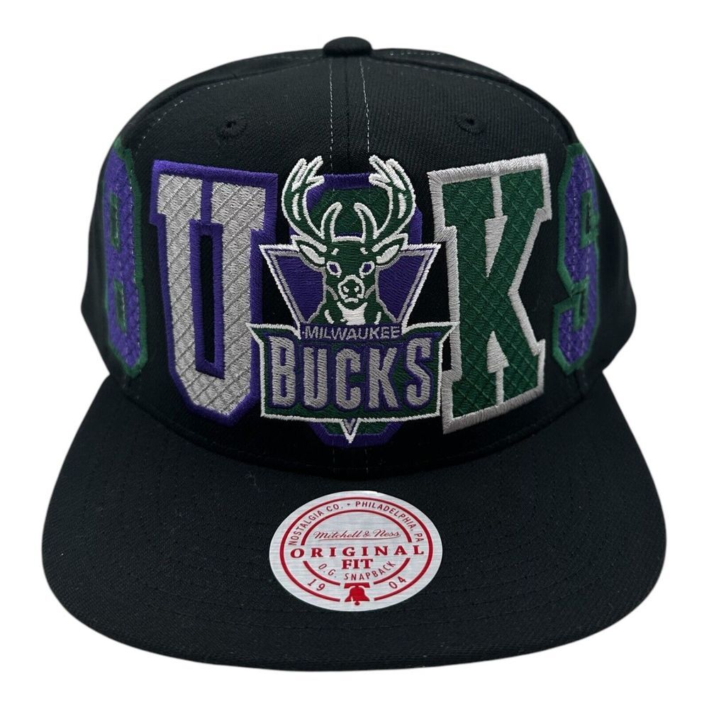 Mitchell & Ness Milwaukee Bucks Varsity Bust Hat Cap Snapback Black Adjustable‎
